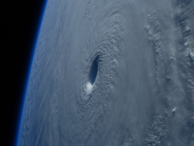 hurricane eye