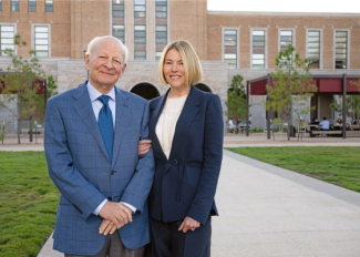 Kathleen and Robert L. Clarke '63